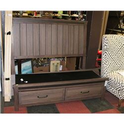 QUEEN SIZE BEDFRAME WITH FOOTBOARD STORAGE