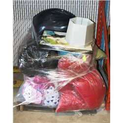 PALLET OF SHOWHOME PILLOWS, LAMP SHADES AND MORE