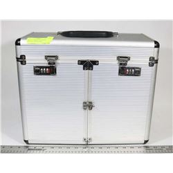 METAL LOCKING TOTE, WITH POUCHES AND HOLDER