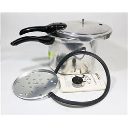 PRESTO PRESSURE COOKER WITH INSTRUCTIONS