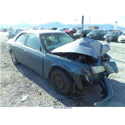 2001 - TOYOTA CAMRY