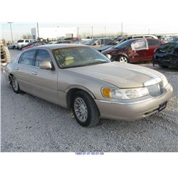 1998 - LINCOLN TOWN CAR