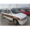 Image 1 : 1992 - CHRYSLER TOWN AND COUNTRY