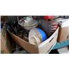 Image 1 : BOX OF KITCHEN ITEMS