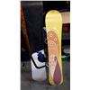 Image 2 : BURTON AND OTHER SNOWBOARD