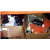 Image 1 : 2 BOXES OF WOOL AND YARN