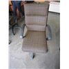 Image 2 : GAS LIFT OFFICE CHAIR