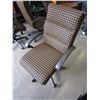 Image 1 : GAS LIFT OFFICE CHAIR