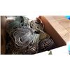Image 2 : BOX OF COIL NAILS AND STRIP NAILS