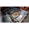 Image 1 : CLEAR TOTE OF SCRAPBOOKING SUPPLIES