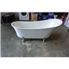 Image 2 : NEW FOOTED BATH TUB