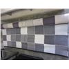 Image 2 : CHECKER PATTERN AREA CARPET