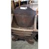 Image 2 : CAST IRON FIRE PIT