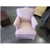 Image 2 : VINTAGE ARMCHAIR