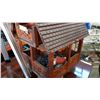 Image 2 : HAND MADE BIRDHOUSE