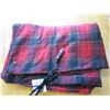 Image 1 : RED PLAID HEATED CAR BLANKET