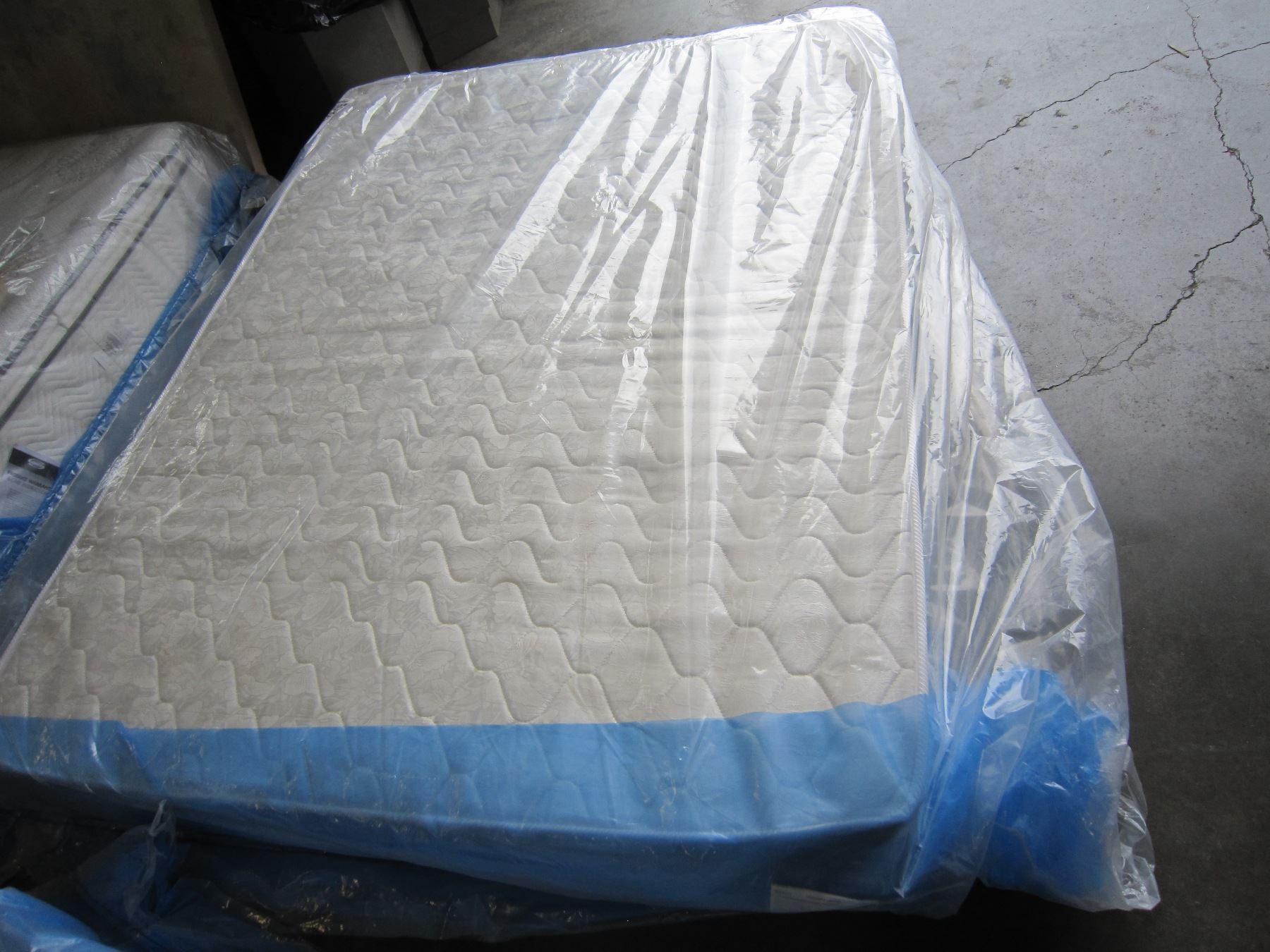 Queensize Dr Care Firm Mattress
