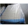 Image 1 : QUEENSIZE DR CARE FIRM MATTRESS