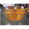 Image 2 : CRAFTLINE CANADIAN MADE 2 DOOR CUPBOARD