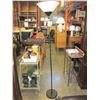Image 1 : BLACK FLOOR LAMP