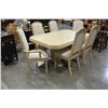 Image 2 : OAK DINING TABLE WITH LEAF AND 6 CHAIRS