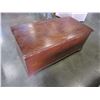 Image 1 : CEDAR TRUNK