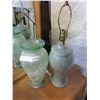 Image 1 : GREEN GLASS VASE AND TABLE LAMP