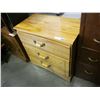 Image 1 : MAPLE 3 DRAWER DRESSER
