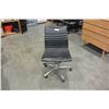 Image 1 : BLACK LEATHER AND CHROME MODERN GAS LIFT OFFICE CHAIR