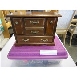 JEWELLERY BOX W/ CONTENTS, TRAY OF WOMENS WATCHES, AND PINS