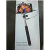 Image 3 : LOT OF THREE BRAND NEW SELFIE STICKS IN BOX