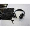Image 1 : HEADPHONES LABELLED BEATS