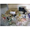 Image 1 : SHELL JEWELLRY BOX AND PERFUME BOTTLES