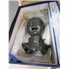 Image 1 : SIGNED BUST