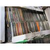 Image 2 : APROXX 70 COUNTRY AND ROCK CDS