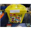Image 3 : BLUE BIN OF LEGO ETC