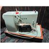 Image 2 : AMERICAN STANDARD BLUE SEWING MACHINE IN CASE