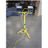 Image 1 : YELLOW 2 LIGHT SHOP FLOOD LIGHTS