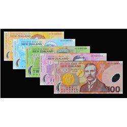 Reserve Bank of New Zealand. 2004, 5 to 100 Dollars. P-185b to 189b. Gem Uncirculated.
