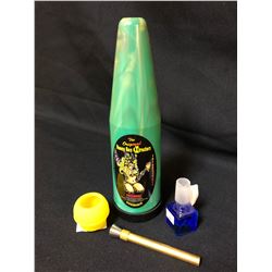 420 ACCESSORIES LOT (PIPE/ CASE/ HONEY BEE EXTRACTOR...)