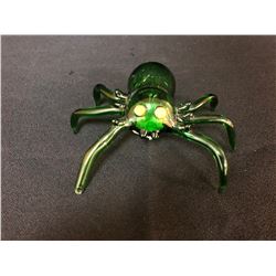 SPIDER GREEN GLASS PIPE