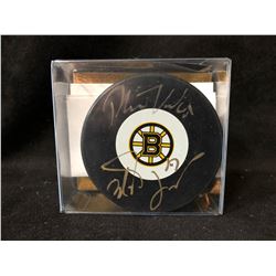 AUTOGRAPHED BOSTON BRUINS HOCKEY PUCK (KESSEL/ LUCIC...)