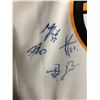 Image 5 : BOSTON BRUINS MULTI PLAYER SIGNED REEBOK HOCKEY JERSEY (CSI COA){