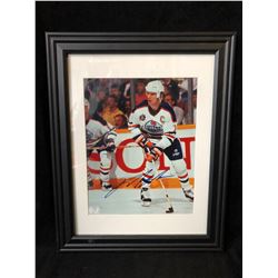 MARK MESSIER SIGNED AND FRAMED 8 X 10 WITH COA