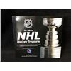 Image 1 : THE OFFICIAL NHL HOCKEY TREASURES - FIRST EDITION BOOK