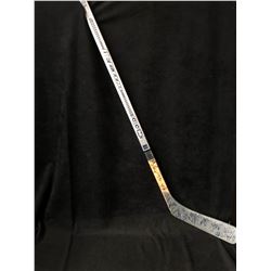 2006-07 NEW JERSEY DEVILS TEAM SIGNED STICK (CSI COA)