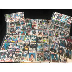 BASEBALL TRADING CARDS LOT