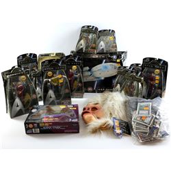 Star Trek - A quantity of boxed Playmates and Art Asylum toys and figures, together with a Magatu la