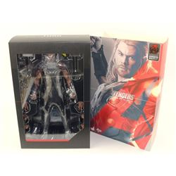 Marvel Avengers Age of Ultron - Thor 1/16th Scale Collectible Figure by Hot Toys, MMS 306, boxed..