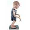 Image 2 : Harry Potter - A freestanding life size display prop of Kreacher. The figure is made of a solid inne